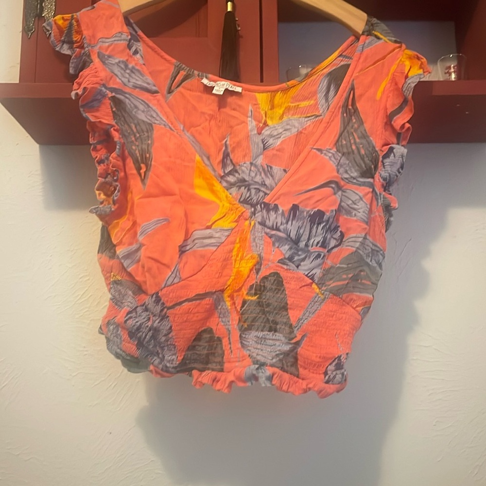 Paradise pattern crop top